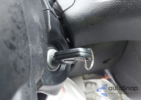 2016 Ford Focus Se z USA, uszkodzony, nr VIN 1FADP3F28GL403469